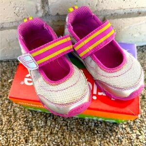 Tennis Shoes sliver and pink